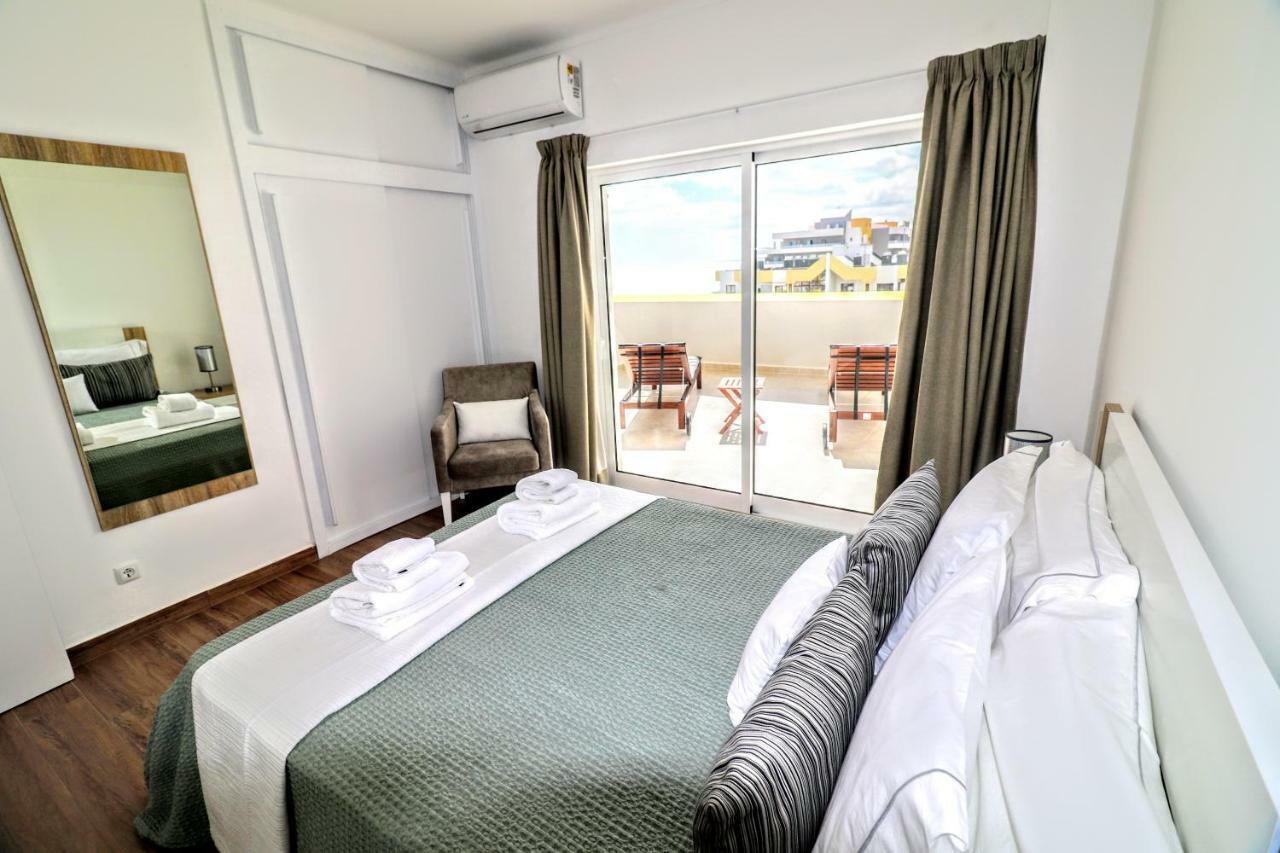 Apartamento By The Sea - Sea View Torres Portimão Exterior foto