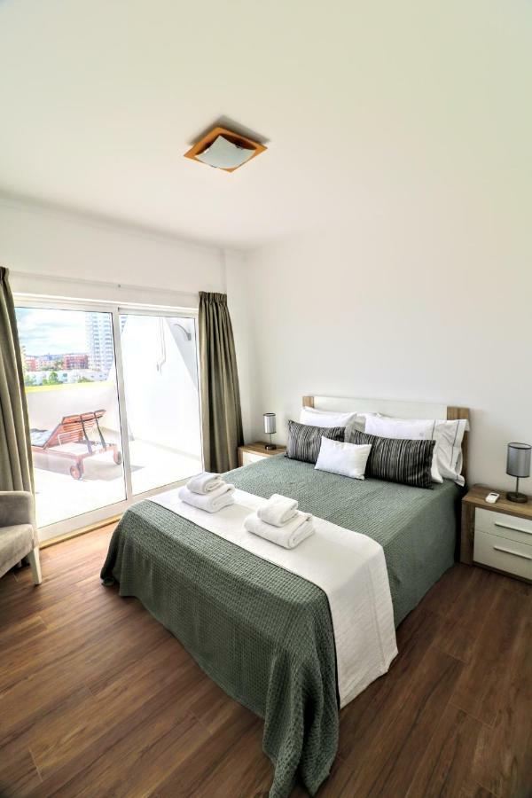 Apartamento By The Sea - Sea View Torres Portimão Exterior foto