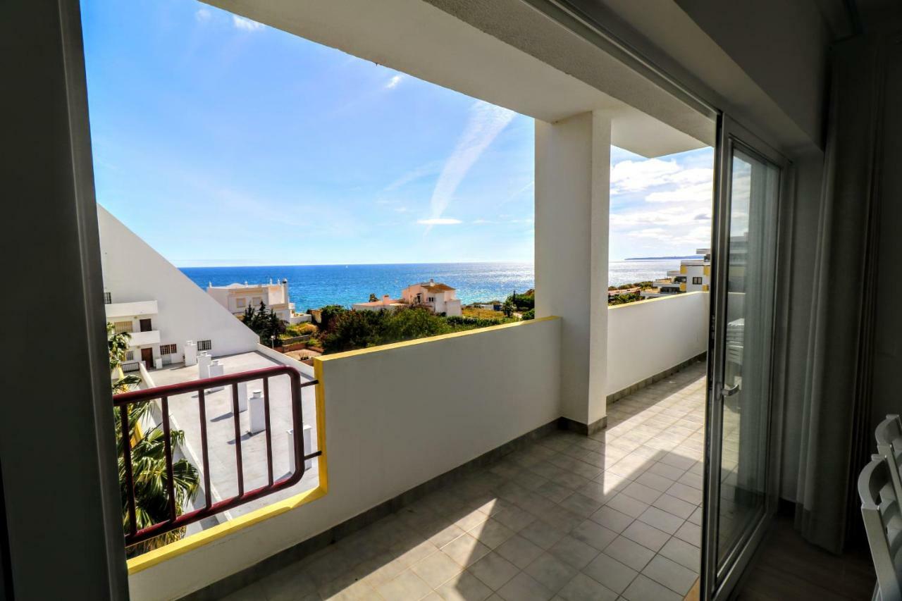 Apartamento By The Sea - Sea View Torres Portimão Exterior foto